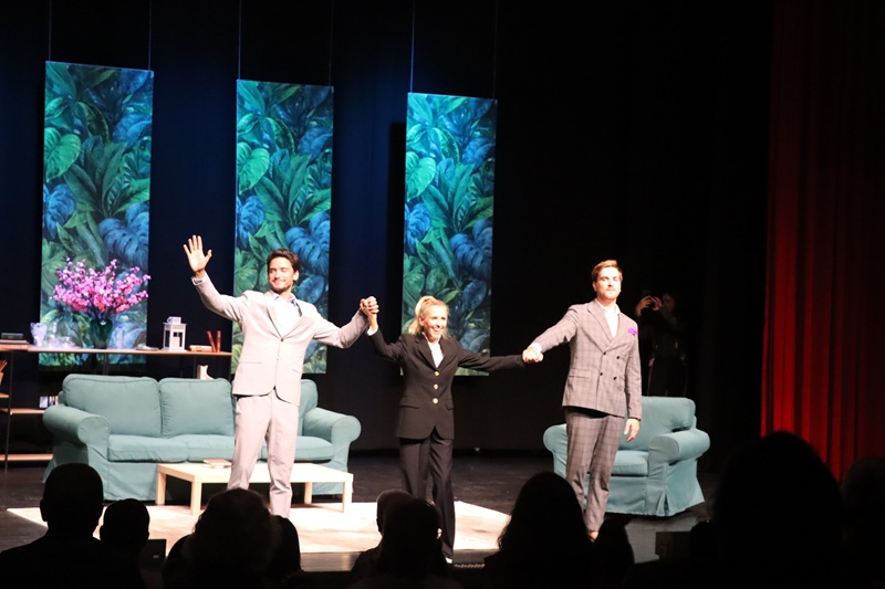 Cineteatro São João recebeu Teatro “Amigos com Benefícios”