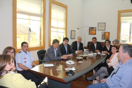 Deputados do Partido Socialista e a Câmara Municipal do Entroncamento preocupados com a segurança da Estação da C.P.
