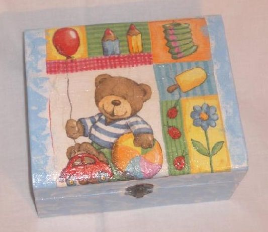 Oficina Infantil | Decoração de Caixinha da Técnica do Guardanapo