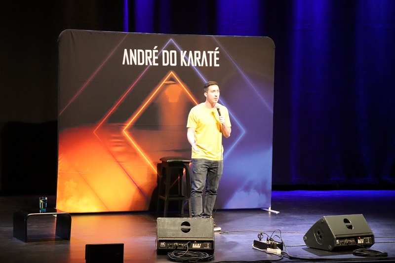 Capa André karaté